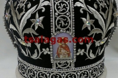 black velvet mitre 1