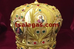 gold mitre 4